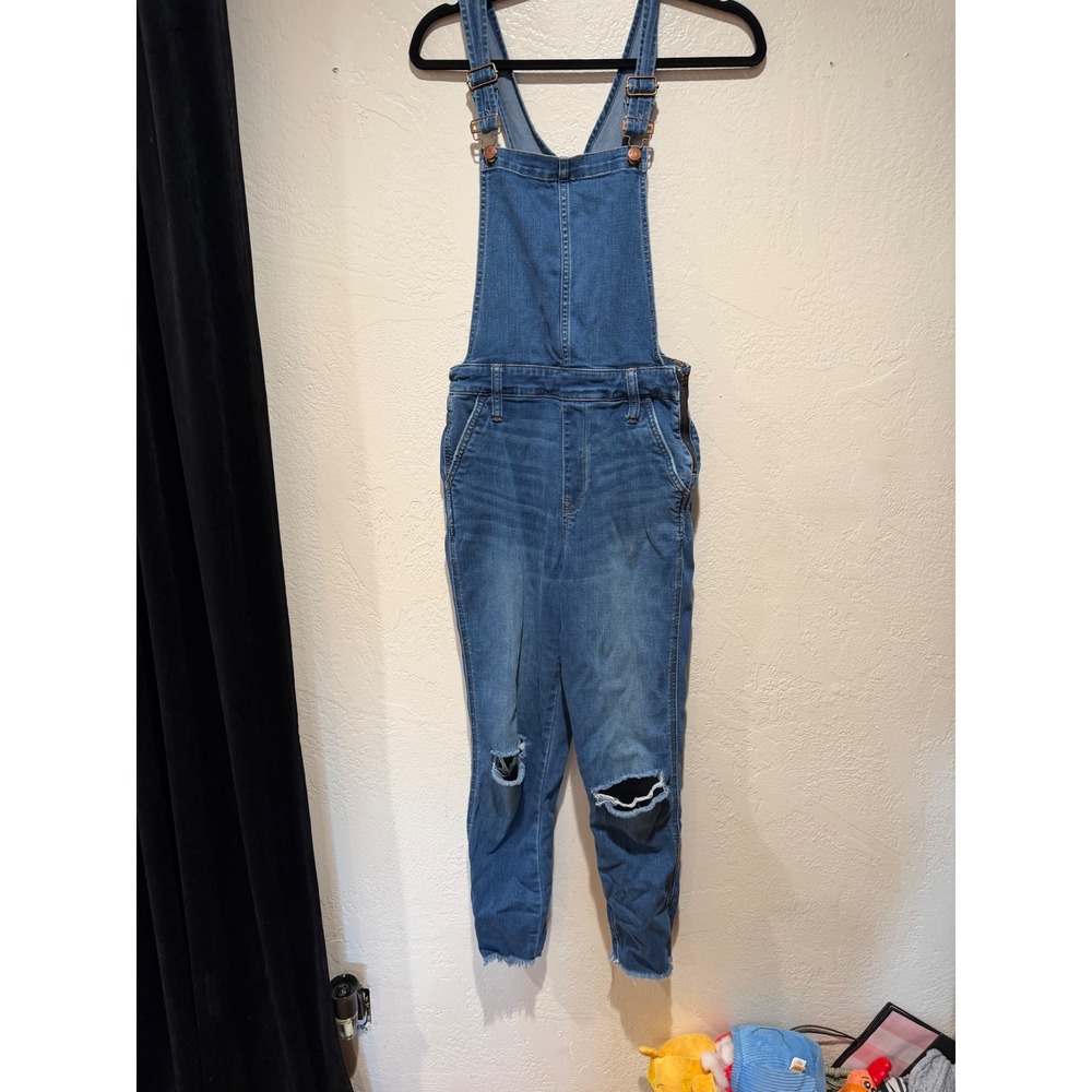 Madewell Skinny Leg Denim Overalls Medium Wash Distressed Knee Blue Womens